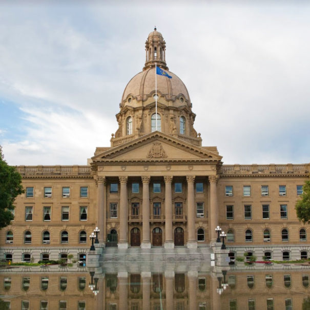 Tour-of-the-Legislature-(with-Scavenger-Hunt)